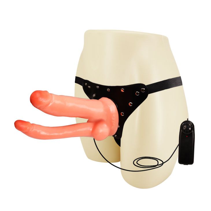 Поясной фаллоимитатор двойной «ULNRA Passionate Harness» телесный